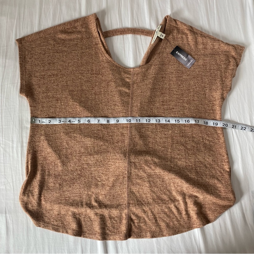 Express One Eleven Orange Open Back Top - Picture 5 of 8